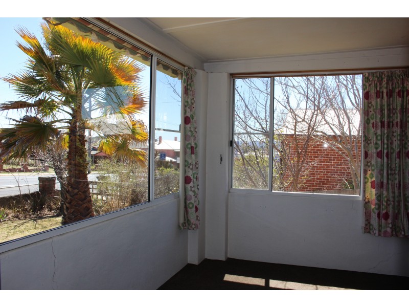 131 Rouse Street, Tenterfield NSW 2372