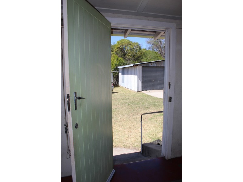 131 Rouse Street, Tenterfield NSW 2372
