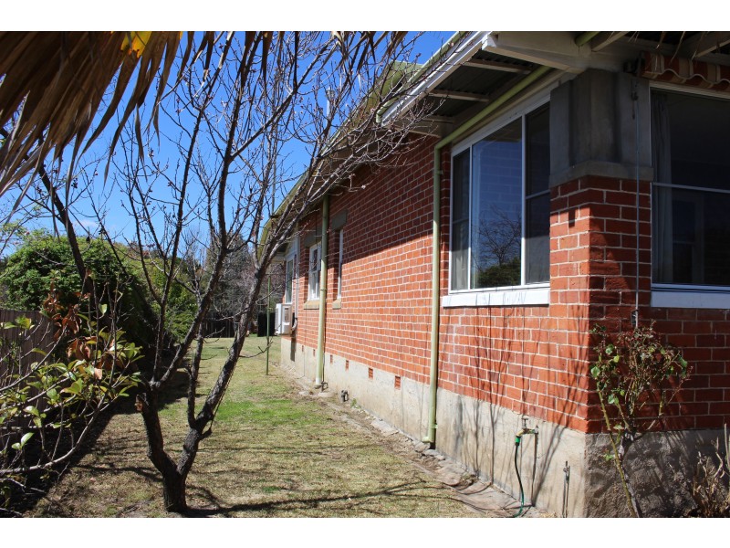 131 Rouse Street, Tenterfield NSW 2372