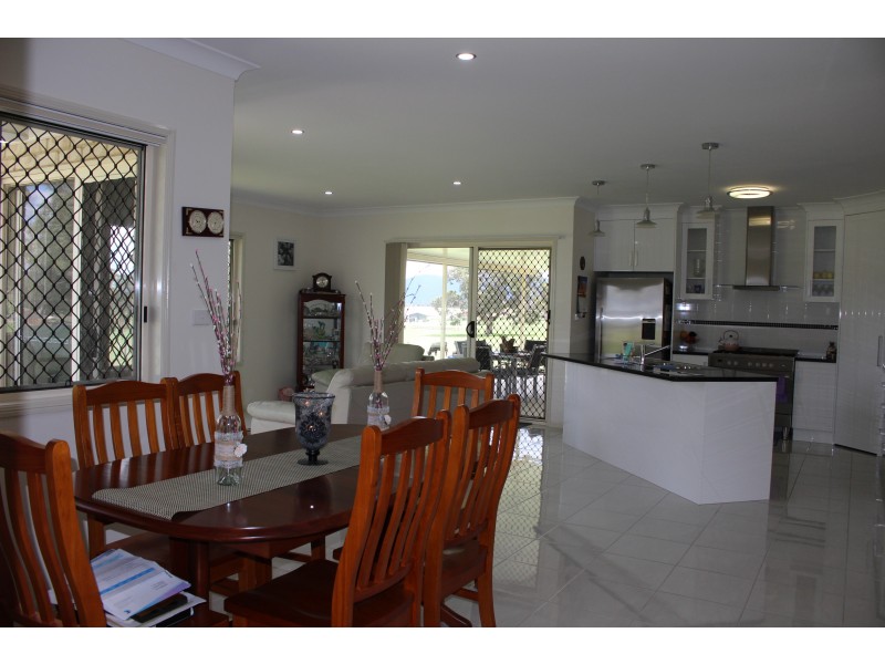 59 Schroders Road, Tenterfield NSW 2372