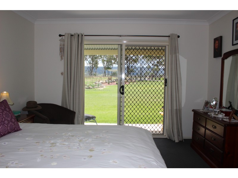 59 Schroders Road, Tenterfield NSW 2372
