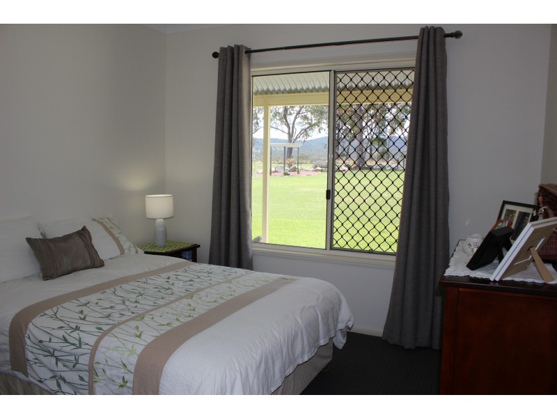 59 Schroders Road, Tenterfield NSW 2372