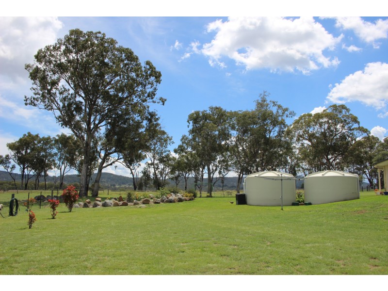 59 Schroders Road, Tenterfield NSW 2372