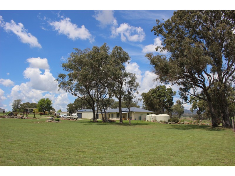 59 Schroders Road, Tenterfield NSW 2372