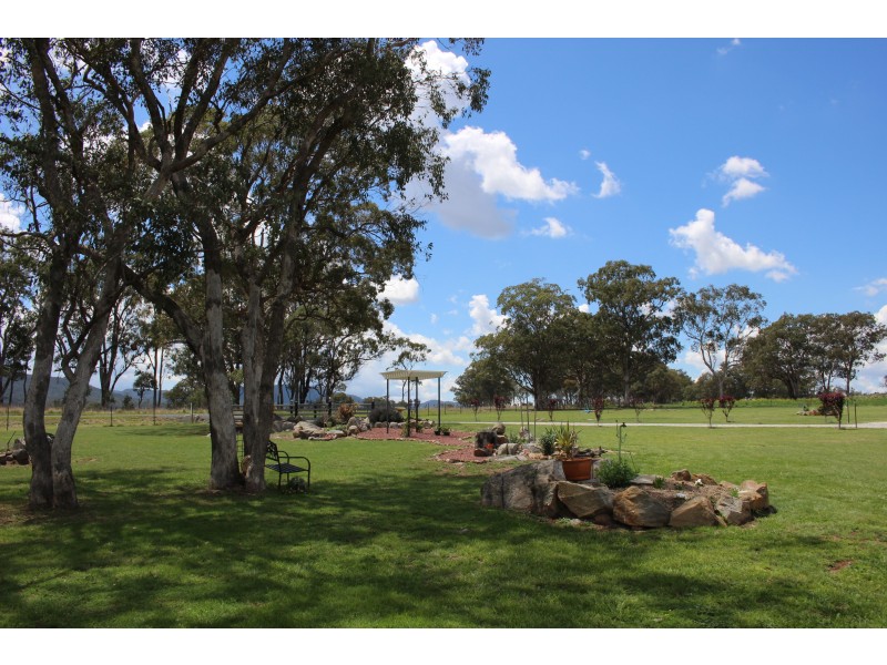 59 Schroders Road, Tenterfield NSW 2372