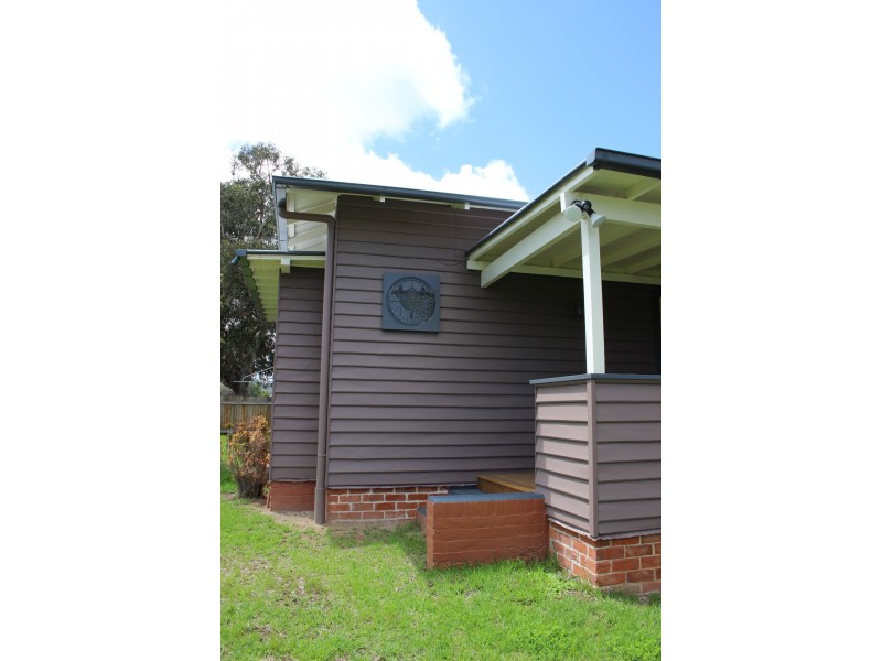 61-63 Clive Street, Tenterfield NSW 2372