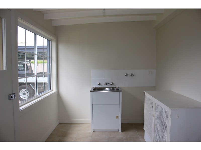 61-63 Clive Street, Tenterfield NSW 2372