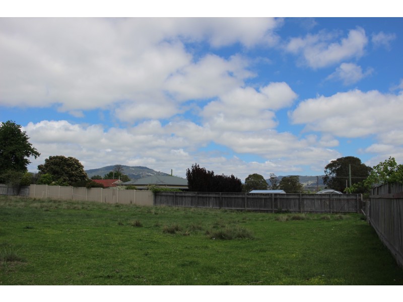 63 Clive Street, Tenterfield NSW 2372