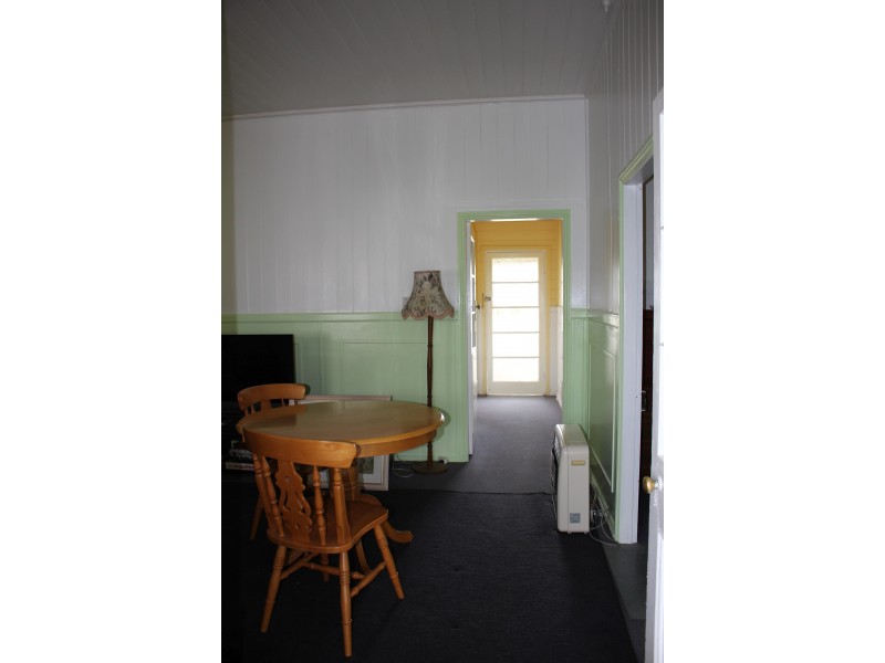 68 Scott Street, Tenterfield NSW 2372