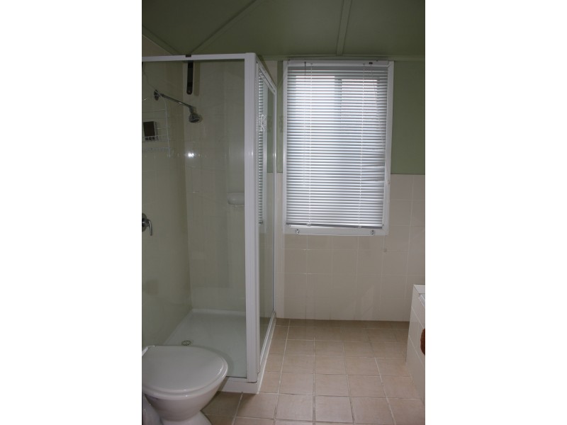 68 Scott Street, Tenterfield NSW 2372