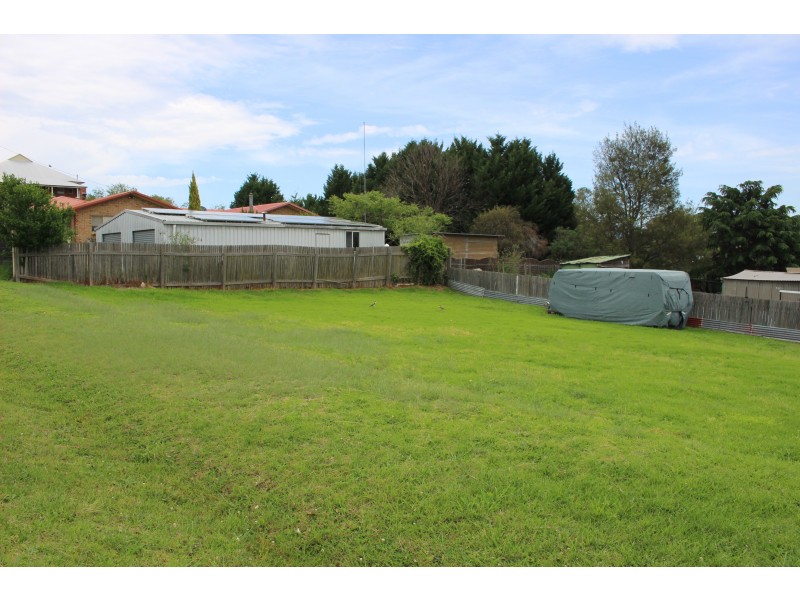 68 Scott Street, Tenterfield NSW 2372