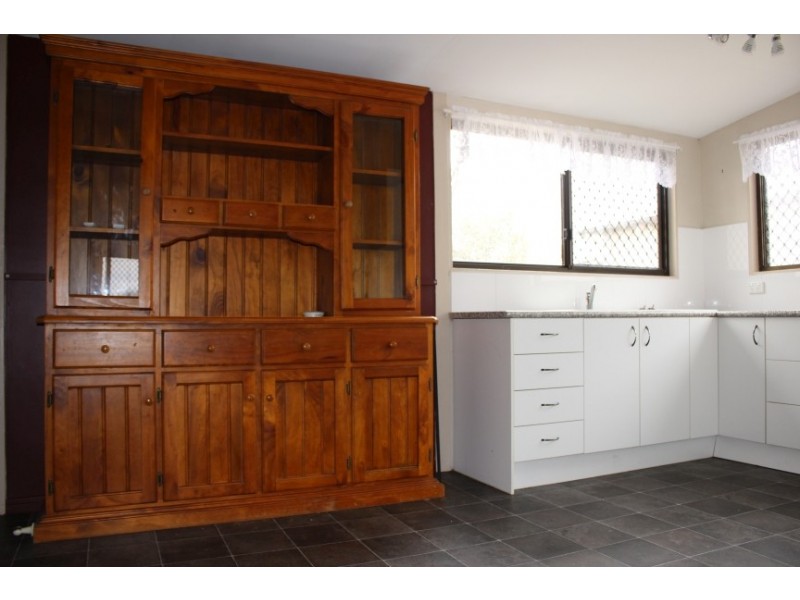 62 High Street, Tenterfield NSW 2372