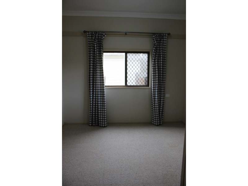 62 High Street, Tenterfield NSW 2372