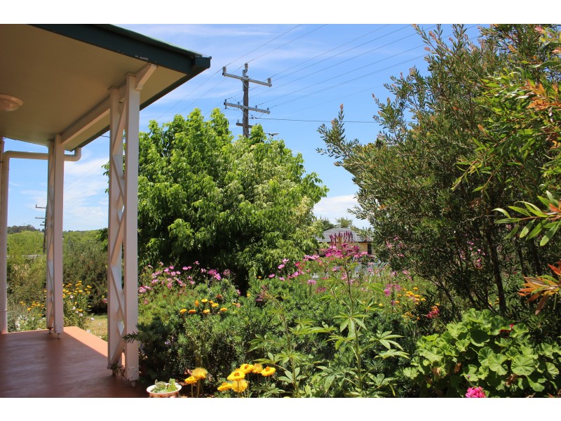 139 Petrie Street, Tenterfield NSW 2372