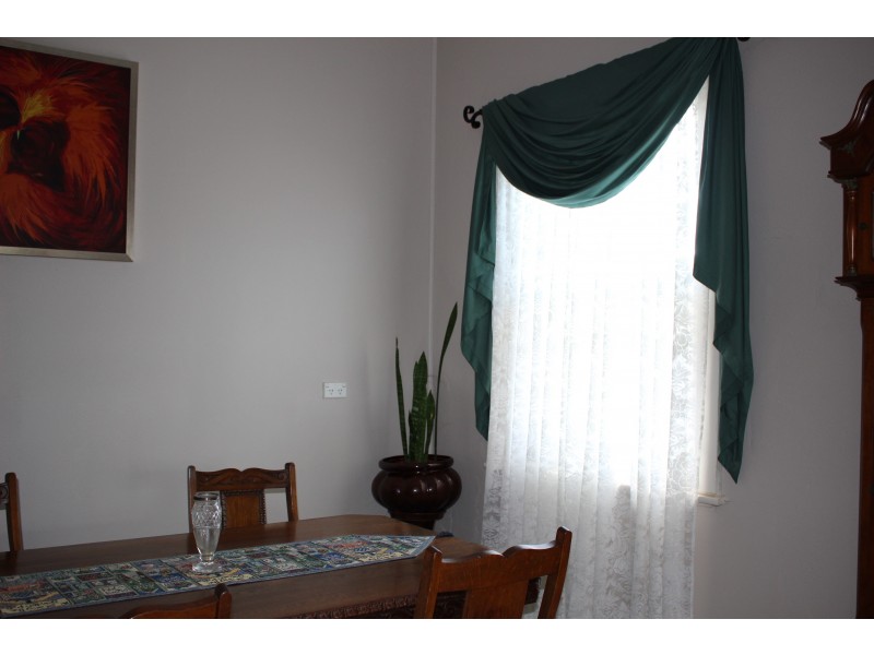 102 Bulwer Street, Tenterfield NSW 2372