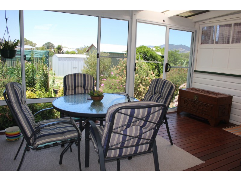 139 Petrie Street, Tenterfield NSW 2372