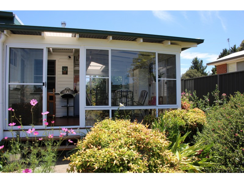139 Petrie Street, Tenterfield NSW 2372