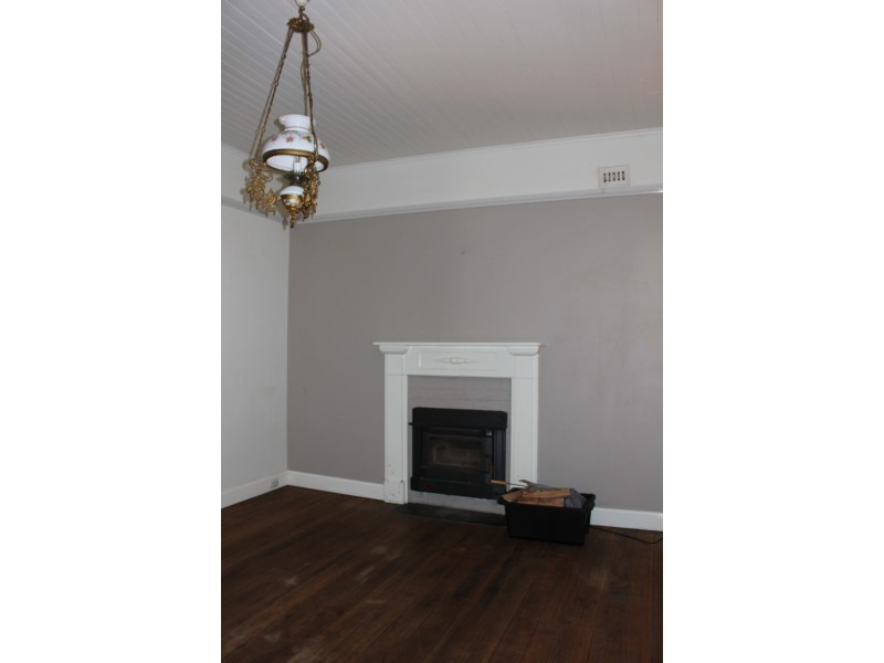 50 Wood Street, Tenterfield NSW 2372