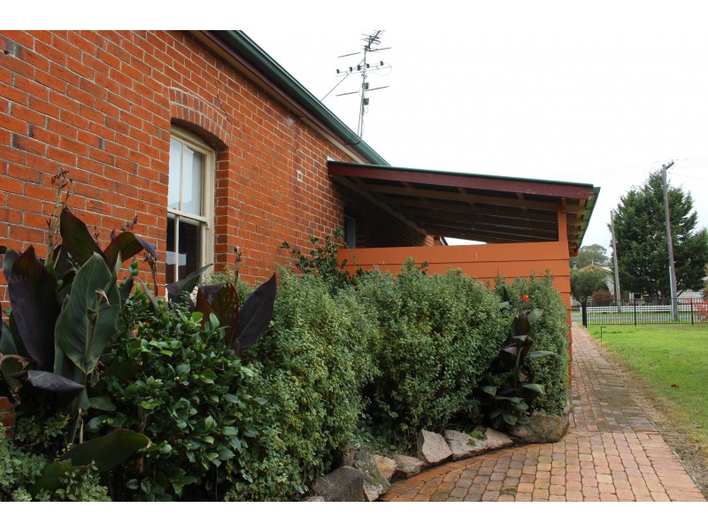 50 Wood Street, Tenterfield NSW 2372