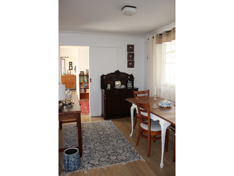 12 Wood Street, Tenterfield NSW 2372