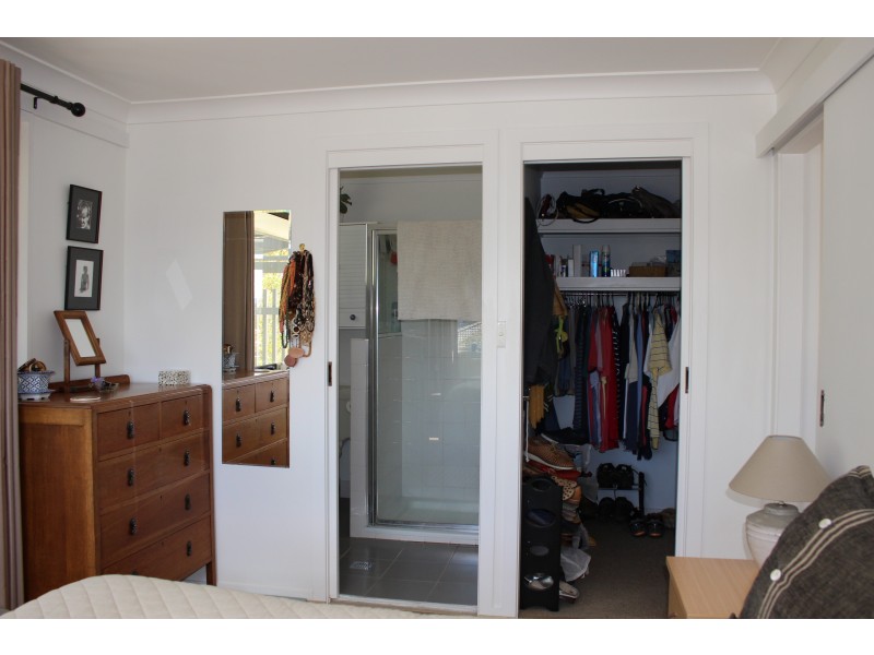 12 Wood Street, Tenterfield NSW 2372