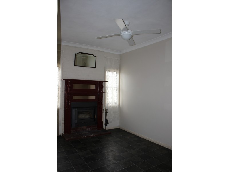 62 High Street, Tenterfield NSW 2372