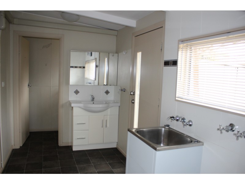 62 High Street, Tenterfield NSW 2372