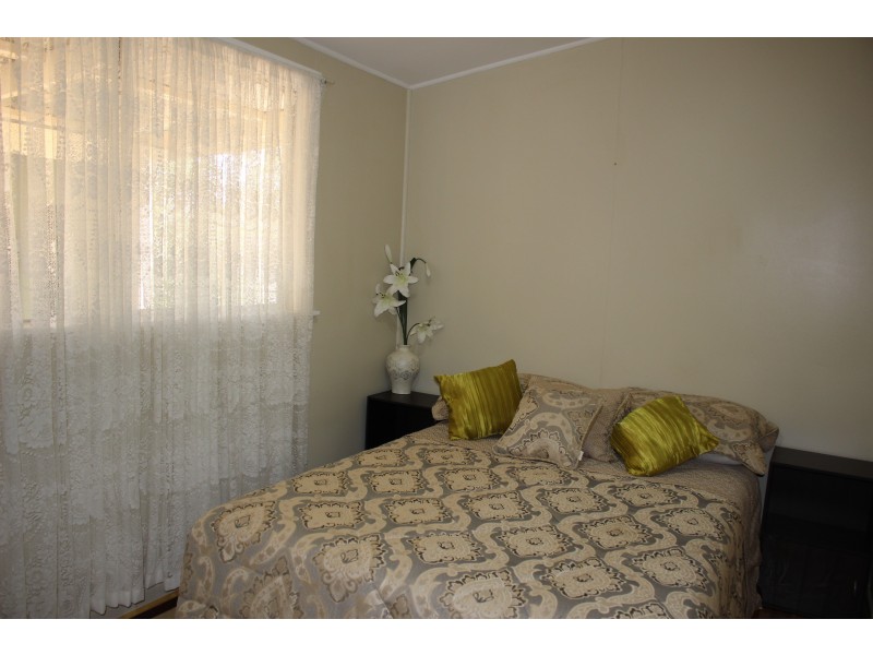 9 Drummond Street, Tenterfield NSW 2372