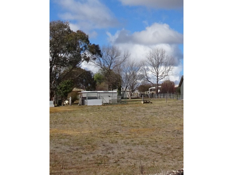 22/208 Logan Street, Tenterfield NSW 2372