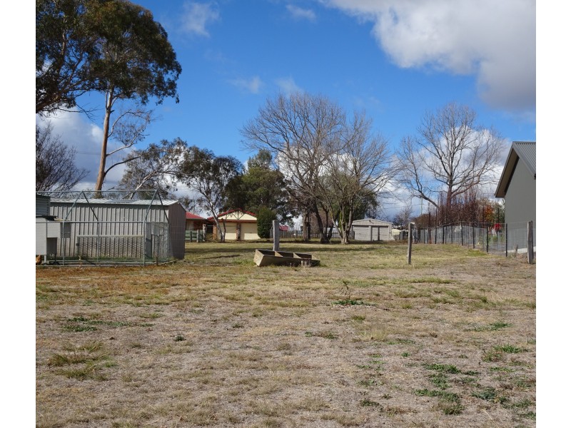 22/208 Logan Street, Tenterfield NSW 2372