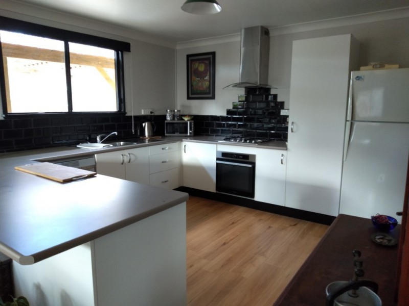 56 Ballandean Street, Jennings QLD 4383