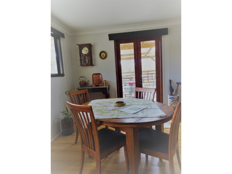 56 Ballandean Street, Jennings QLD 4383