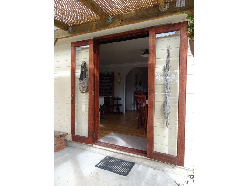 56 Ballandean Street, Jennings QLD 4383