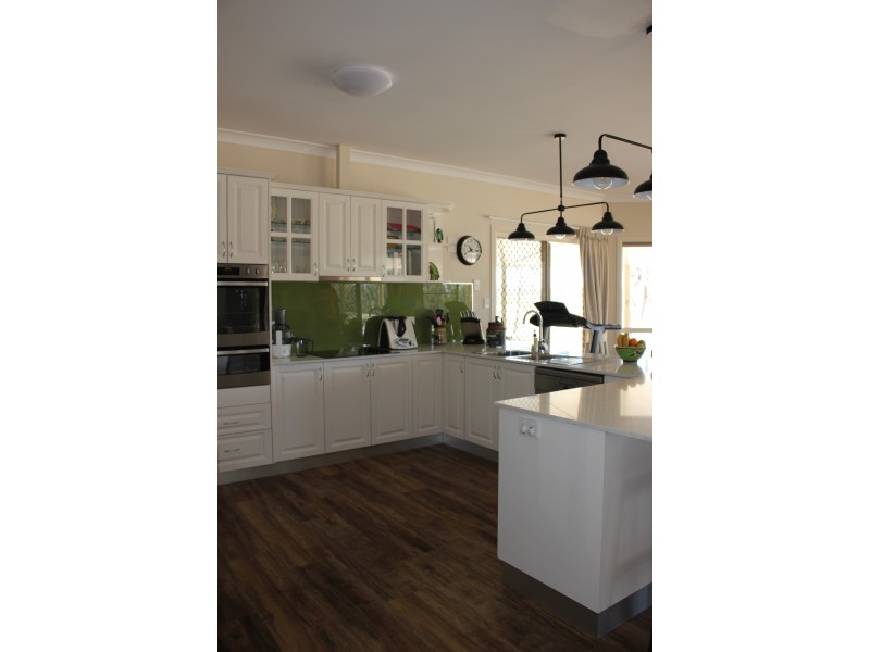 3 McGrath Lane, Applethorpe QLD 4378