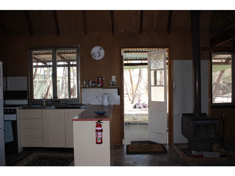 3 McGrath Lane, Applethorpe QLD 4378