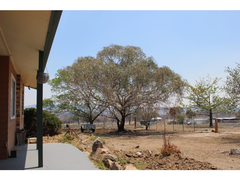 66 Billirimba Road, Tenterfield NSW 2372