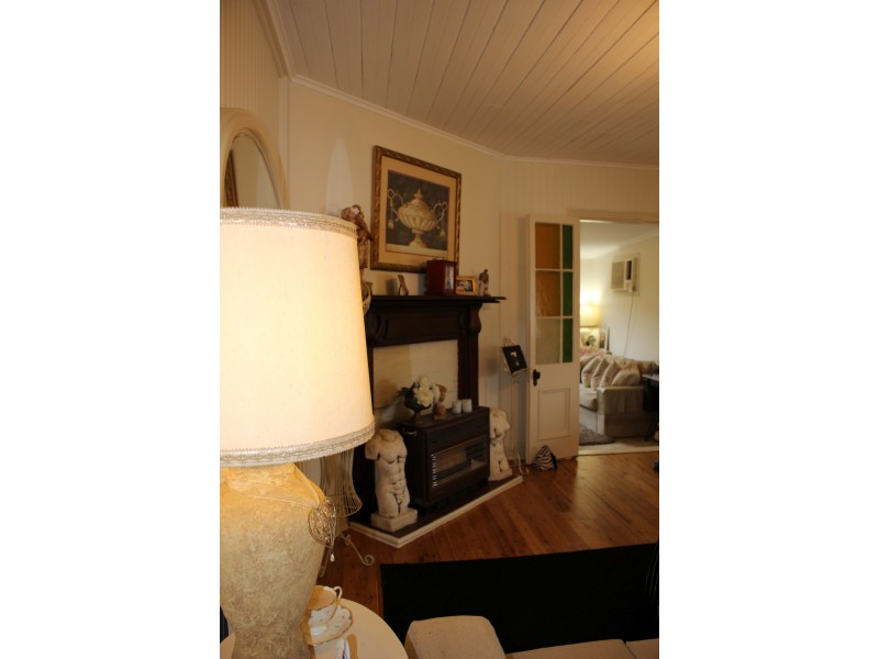 36 Margaret Street, Tenterfield NSW 2372