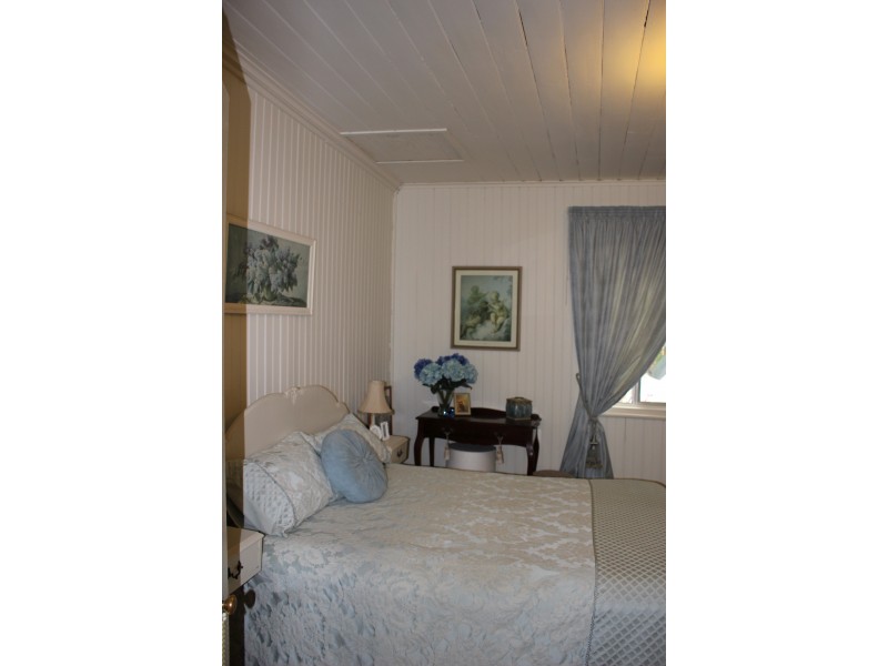 36 Margaret Street, Tenterfield NSW 2372