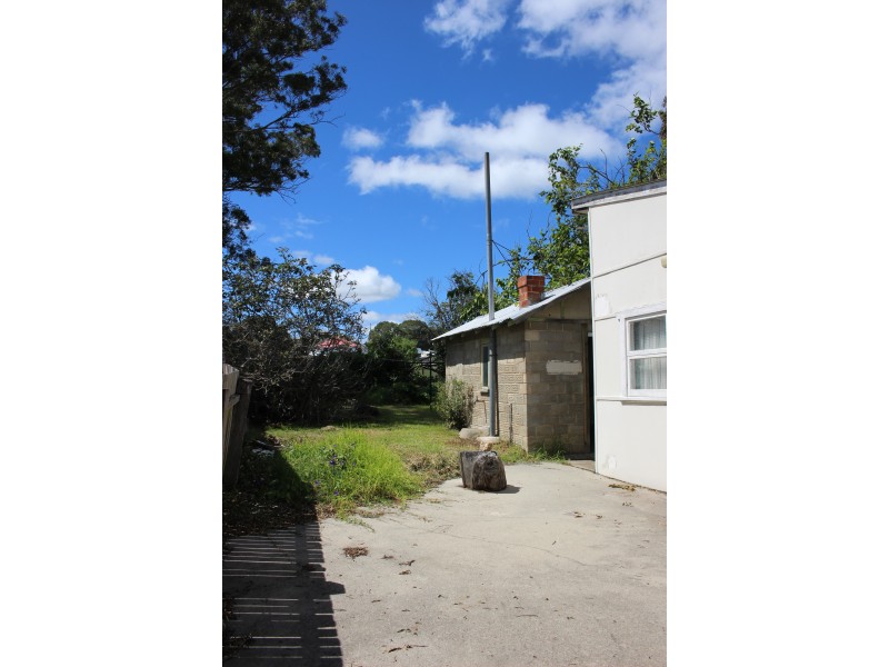 93 Scott Street, Tenterfield NSW 2372