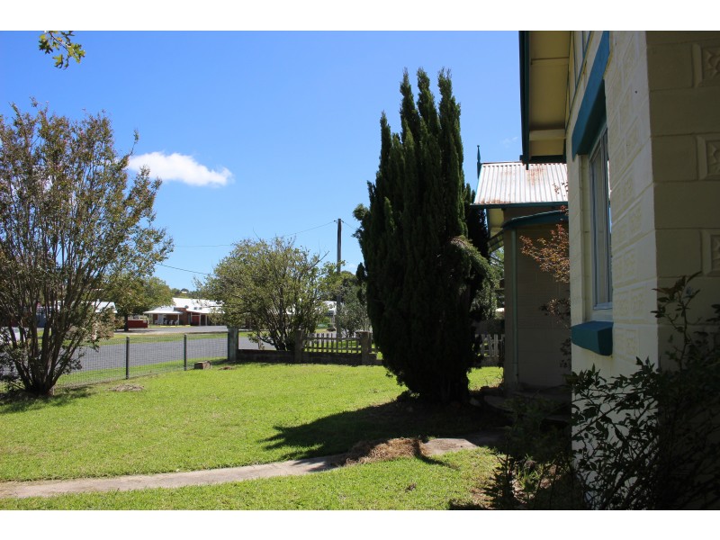 93 Scott Street, Tenterfield NSW 2372