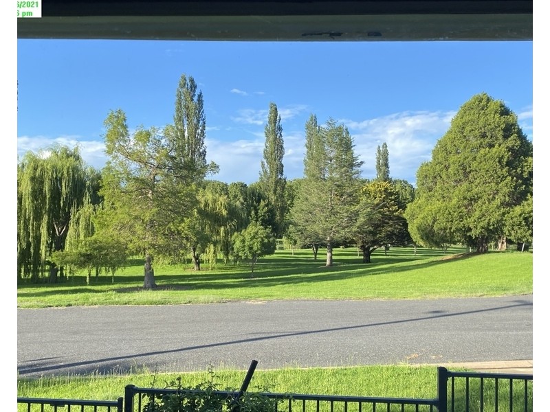 87 Petre, Tenterfield NSW 2372