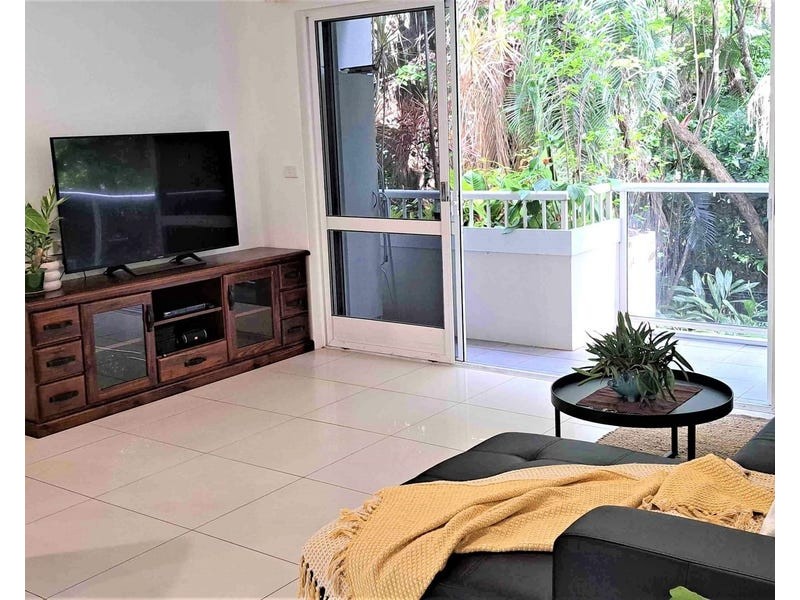 344/305-341 Coral Coast Drive, Palm Cove QLD 4879