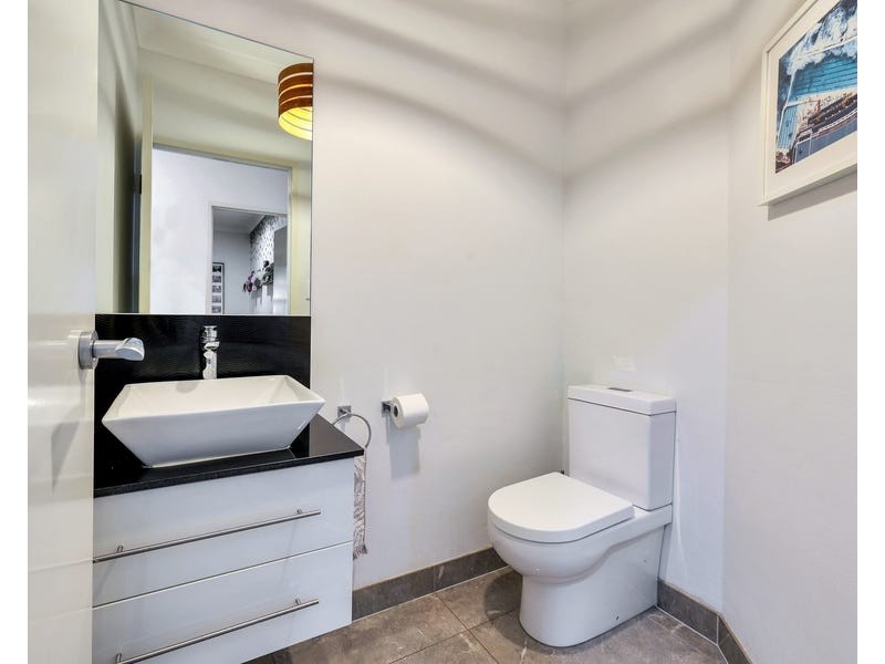 208 Farrar Boulevard, Johnston NT 0832