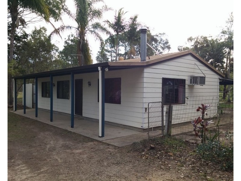 114 Pumicestone Road, Caboolture QLD 4510