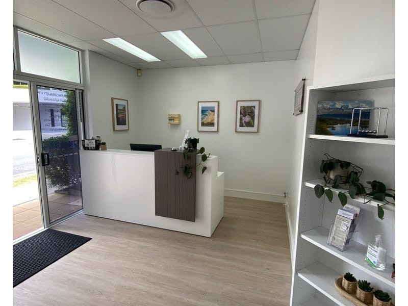 1A/14 Smith Street, Mooloolaba QLD 4557