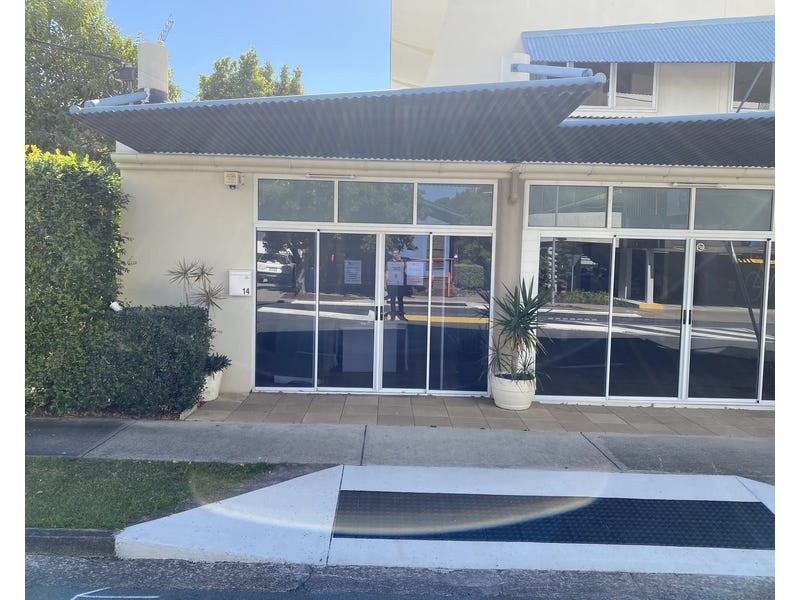 1A/14 Smith Street, Mooloolaba QLD 4557