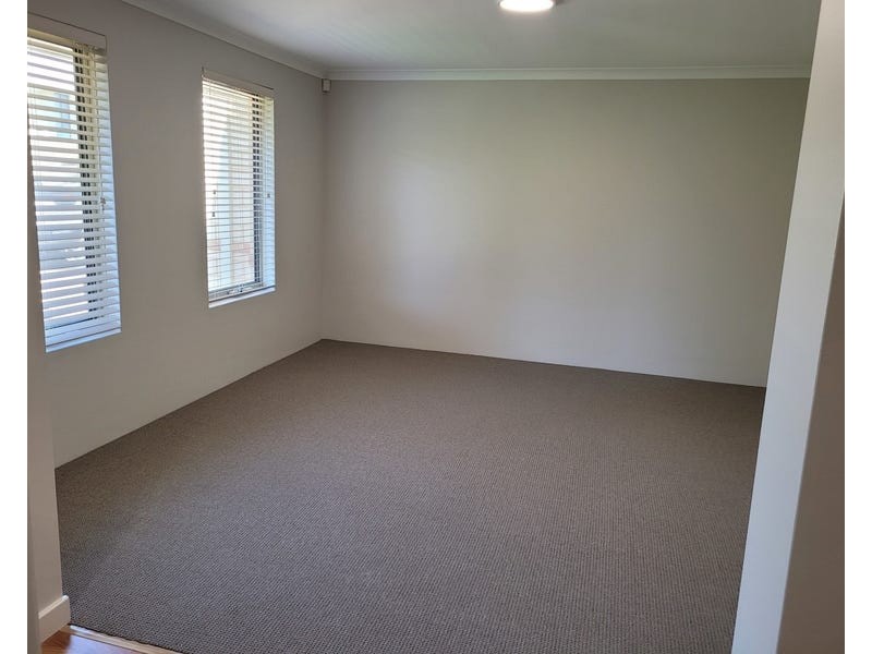 12 McCubbin Loop, Dawesville WA 6211