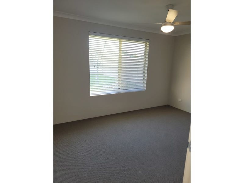 12 McCubbin Loop, Dawesville WA 6211