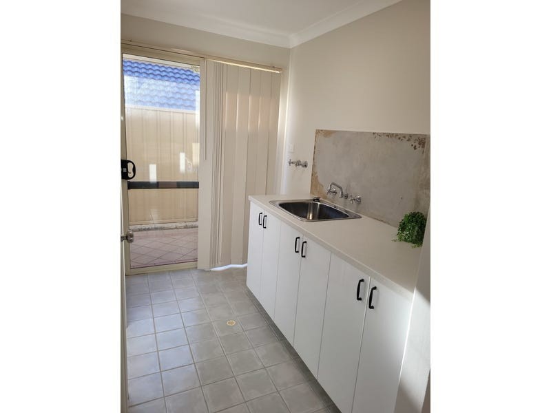 12 McCubbin Loop, Dawesville WA 6211