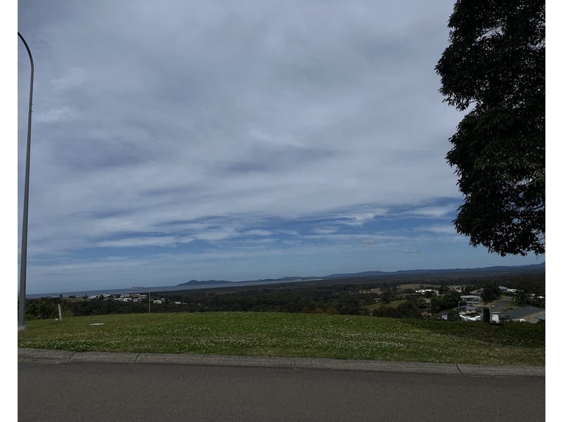 286 Tallwood Drive, Tallwoods Village NSW 2430